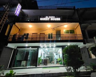 Alzahir Guesthouse & Hotel - Islamabad - Budova