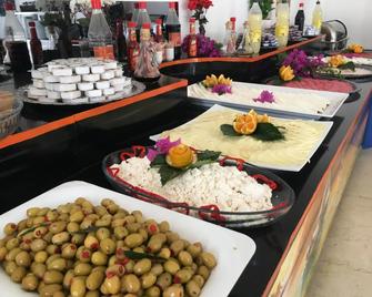 Salinas Hotel Bodrum - Bodrum - Prasmanan