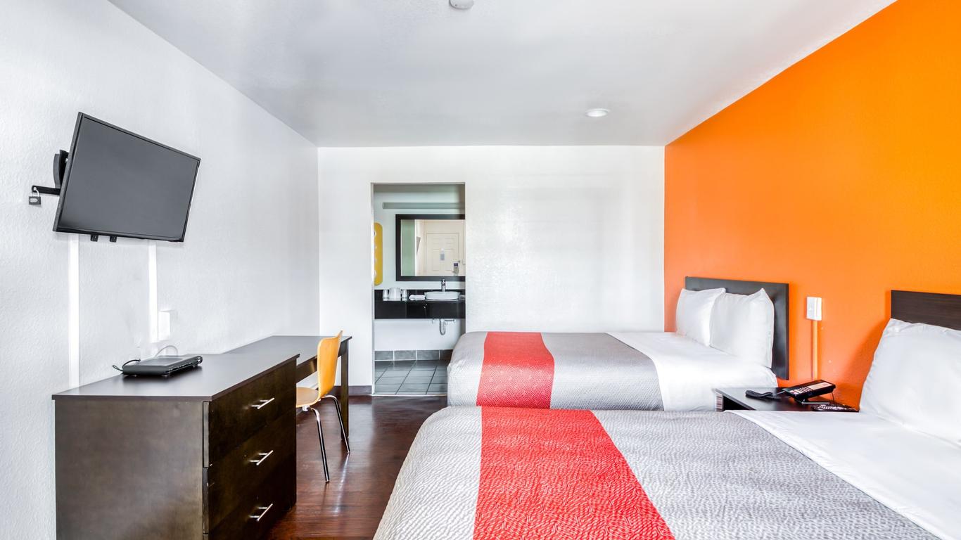 OYO Hotel Baton Rouge East I-12 Louisiana