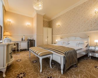 Golden Royal Boutique Hotel & Spa - Košice - Bedroom