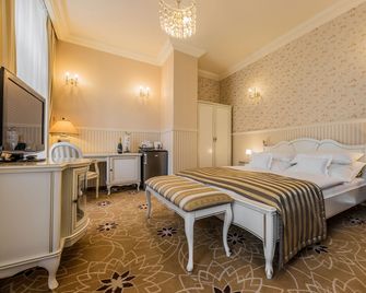 Golden Royal Boutique Hotel & Spa - Košice - Camera da letto