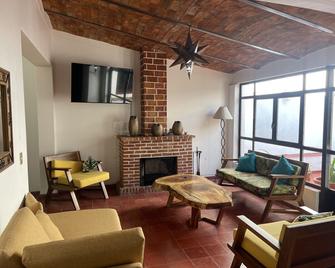 Casa Rustica De Chapala - Chapala - Living room