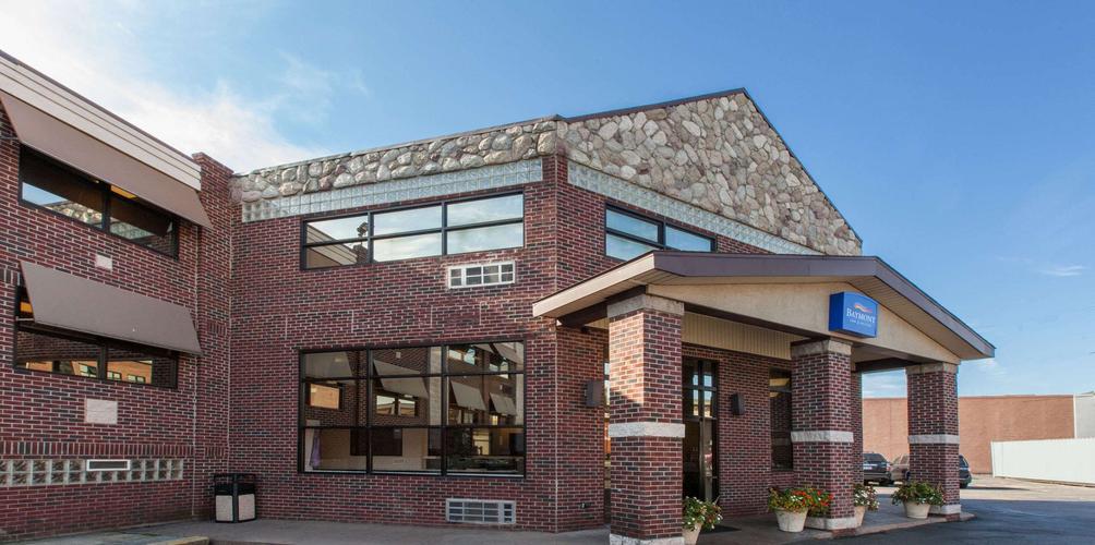Baymont By Wyndham Downtown Detroit 92 1 4 6 Detroit Hotel Deals Reviews Kayak