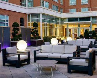 AC Hotel by Marriott National Harbor Washington, DC Area - National Harbor - Pati