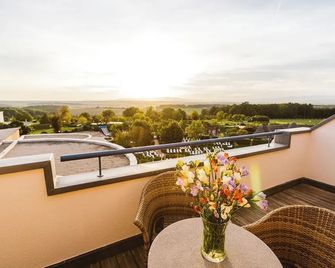 Hotel Reiters Finest Family - Bad Tatzmannsdorf - Balkon