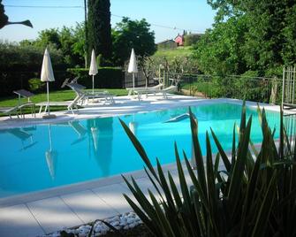 Al Vajo - Lazise - Piscină