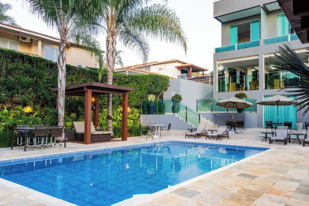 إسكارباس إيكو فيليدج - كابيتوليو - حوض السباحة