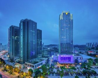 Empark Grand Hotel Guiyang - Guiyang - Building