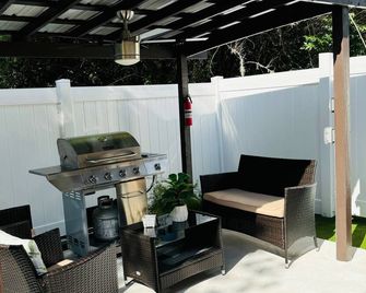 Cozy 1-bedroom house in delightful High Springs - High Springs - Patio