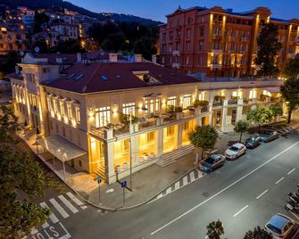 Studio apartments in center of Opatija - Opatija - Gebäude