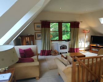 Barn Cottage, beautifully located by the Falls of Dochart - Killin - Wohnzimmer