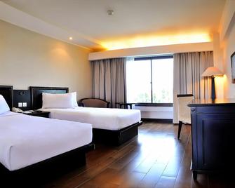 Hotel Santika Cirebon - Cirebon - Bedroom