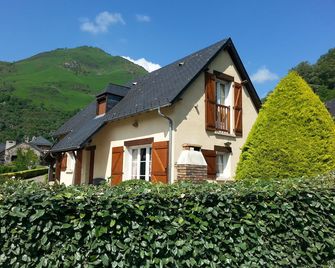 Comfortable Chalet, Quiet, Magnificent View, Ideal For Your Holidays. - Laruns - Building