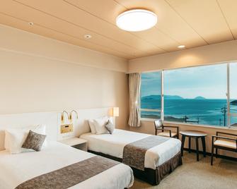 Kamenoi Hotel Setouchi Hikari - Hikari - Bedroom