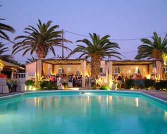 Blue Sea Argyrades Beach - Agios Georgios - Pool