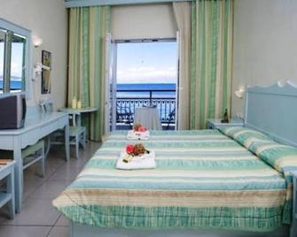 Hotel Timoleon - Thasos Town - Schlafzimmer