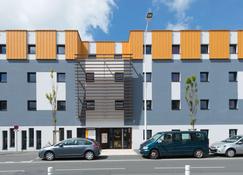 Premiere Classe La Rochelle Centre Les Minimes - La Rochelle - Building