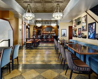 Hotel Alex Johnson Rapid City, Curio Collection by Hilton - Rapid City - Restaurante
