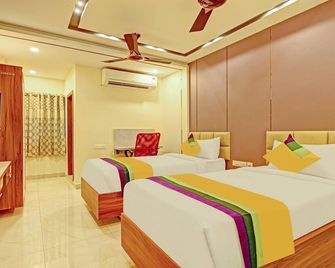 Itsy Hotels Sri Sai Grand Inn - Vijayawada - Schlafzimmer