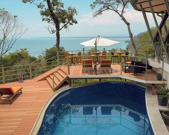 Issimo Suites Boutique Hotel & Spa - Adults Only - Manuel Antonio - Pool