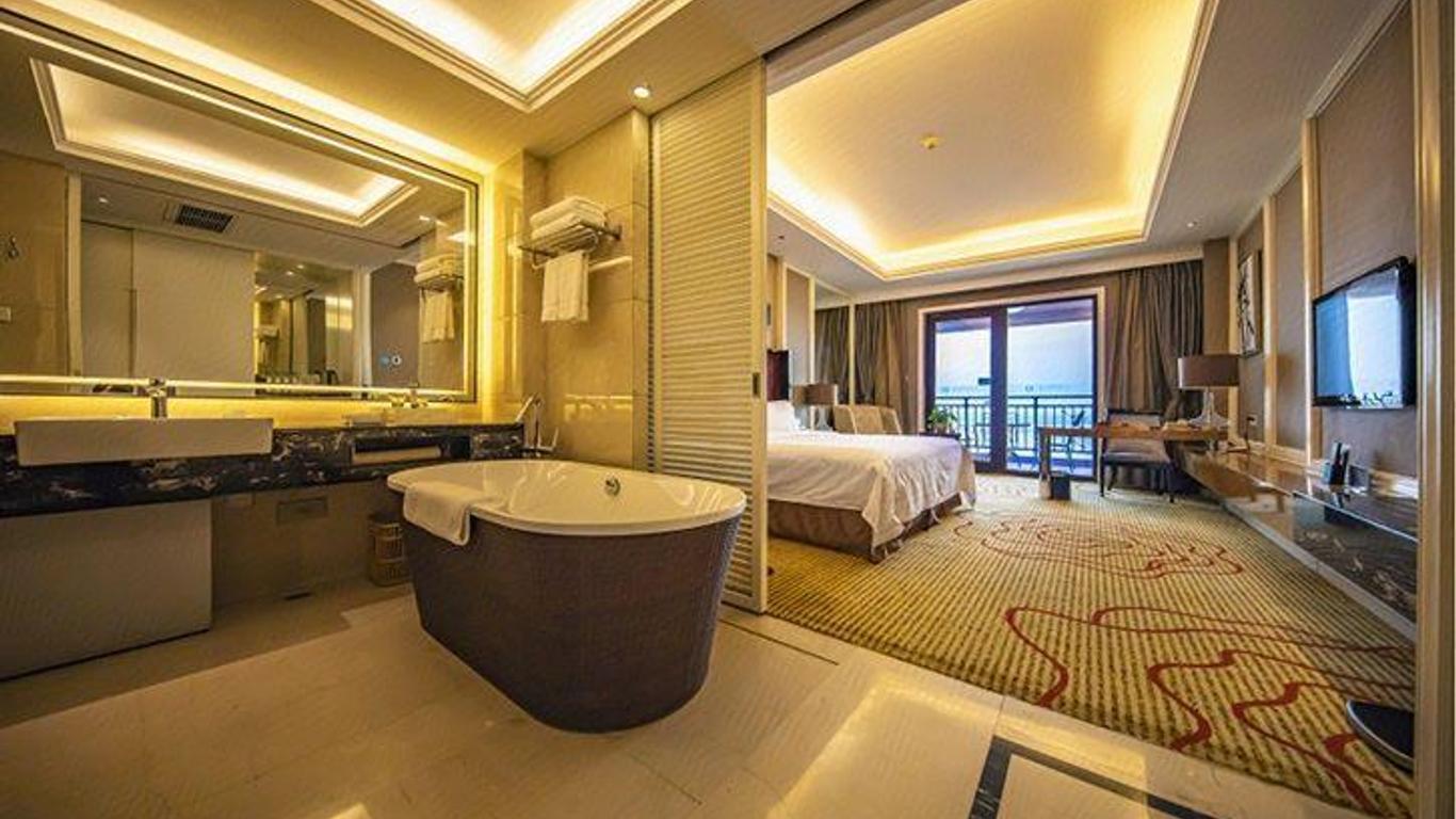 Haiyang Shenglong Jianguo Hotel