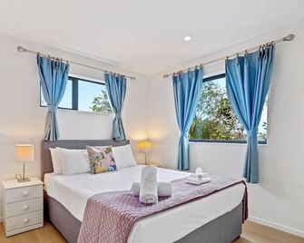 Ventura Haven Townhouse with Parking and Patio - Auckland - Bedroom