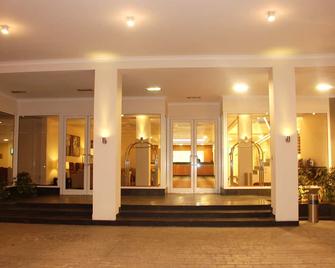 Hotel Diego de Almagro Valparaíso - ולפאראיסו - לובי