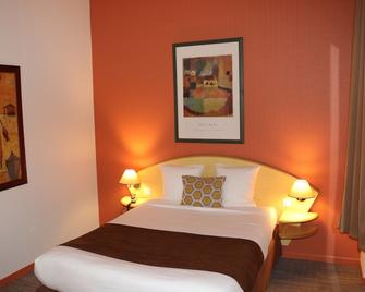 ホテル デ オリヴィエ - ティオンヴィル - 寝室