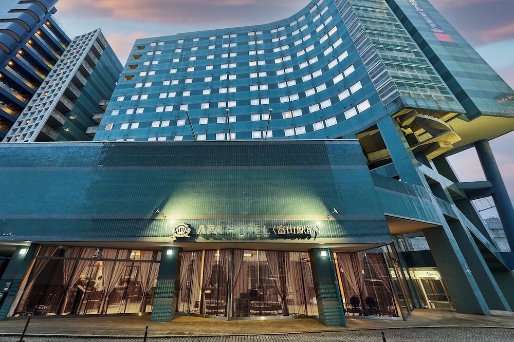 Apa Hotel Toyama Ekimae