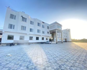 Anant Resort - Chittorgarh - Edificio