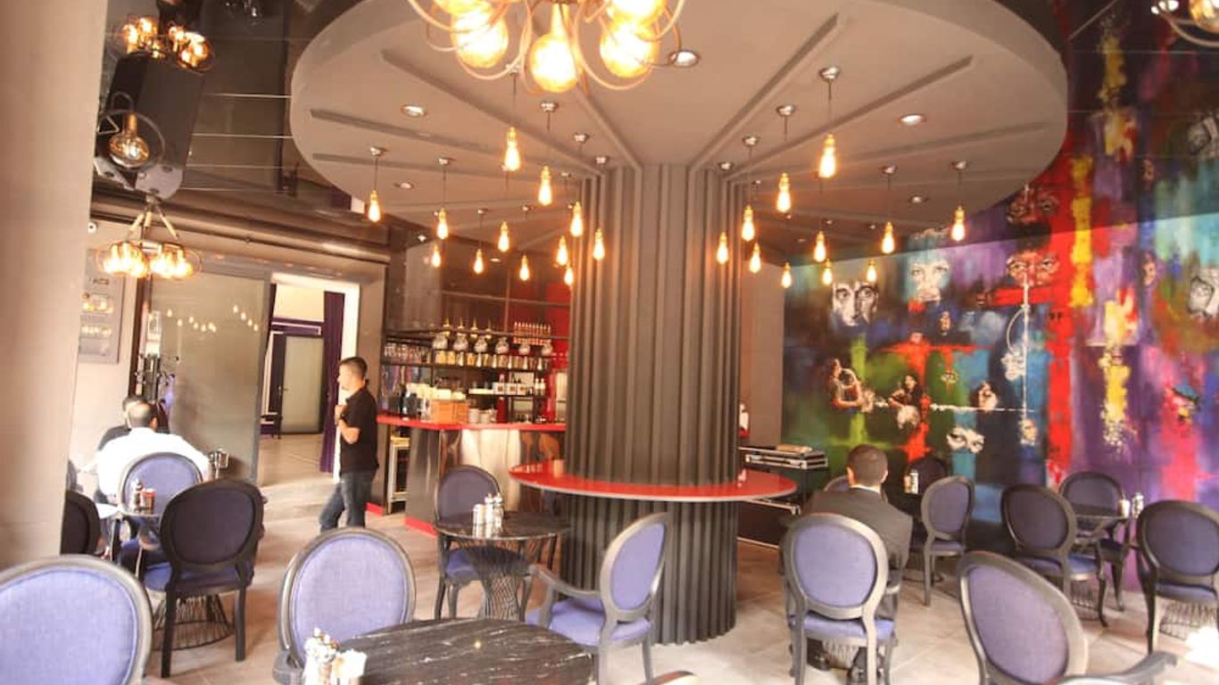 Hotel Naumpasa Konagi