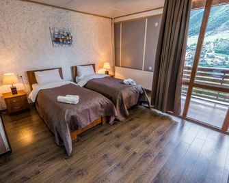 Hotel Banguriani - Mestia - Habitación