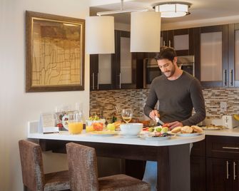 Staybridge Suites Silao By IHG - Silao - Makuuhuone