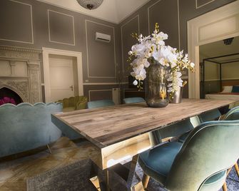 Palazzo Forleo Luxury Apartment - Treb Collection - Lecce - Jadalnia