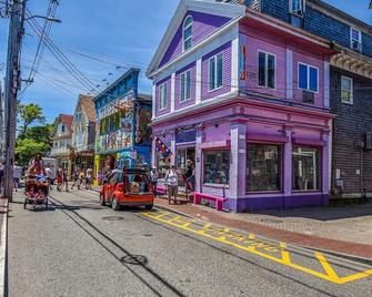 Private Home Great Location Dog Friendly - Provincetown - Building