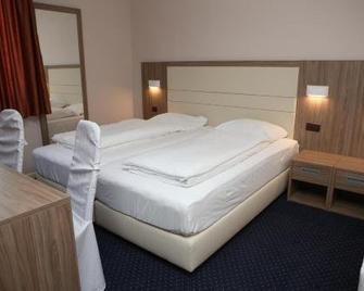 Hotel Ana - Gospić - Bedroom