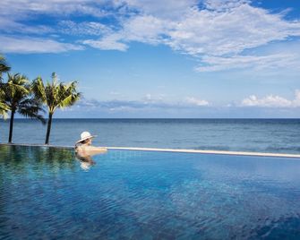 Dusit Princess Moonrise Beach Resort - Phu Quoc - Beach