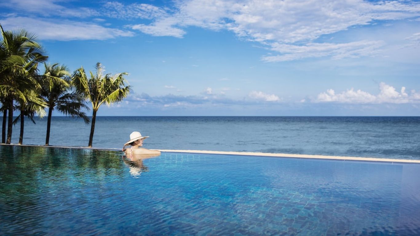 Dusit Princess Moonrise Beach Resort