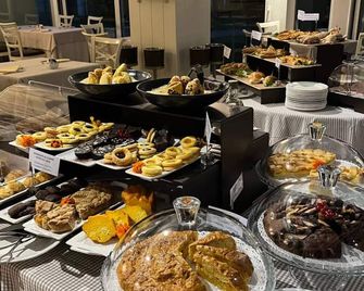 Villa Abbondanzi Resort - Faenza - Buffet