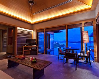 Sri Panwa Phuket Luxury Pool Villa Hotel (Sha Plus+) - Wichit