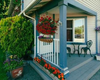 Parrish Room At Bnb - Yelm - Patio