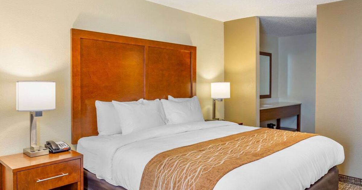 Comfort Inn DeKalb Adjacent the University à partir de 75 €. Hôtels à