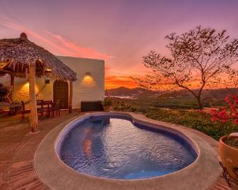 Romantic Retreat, Mins From the Beach, Spectacular Sunsets & Stargazing - San Juan del Sur - Piscina