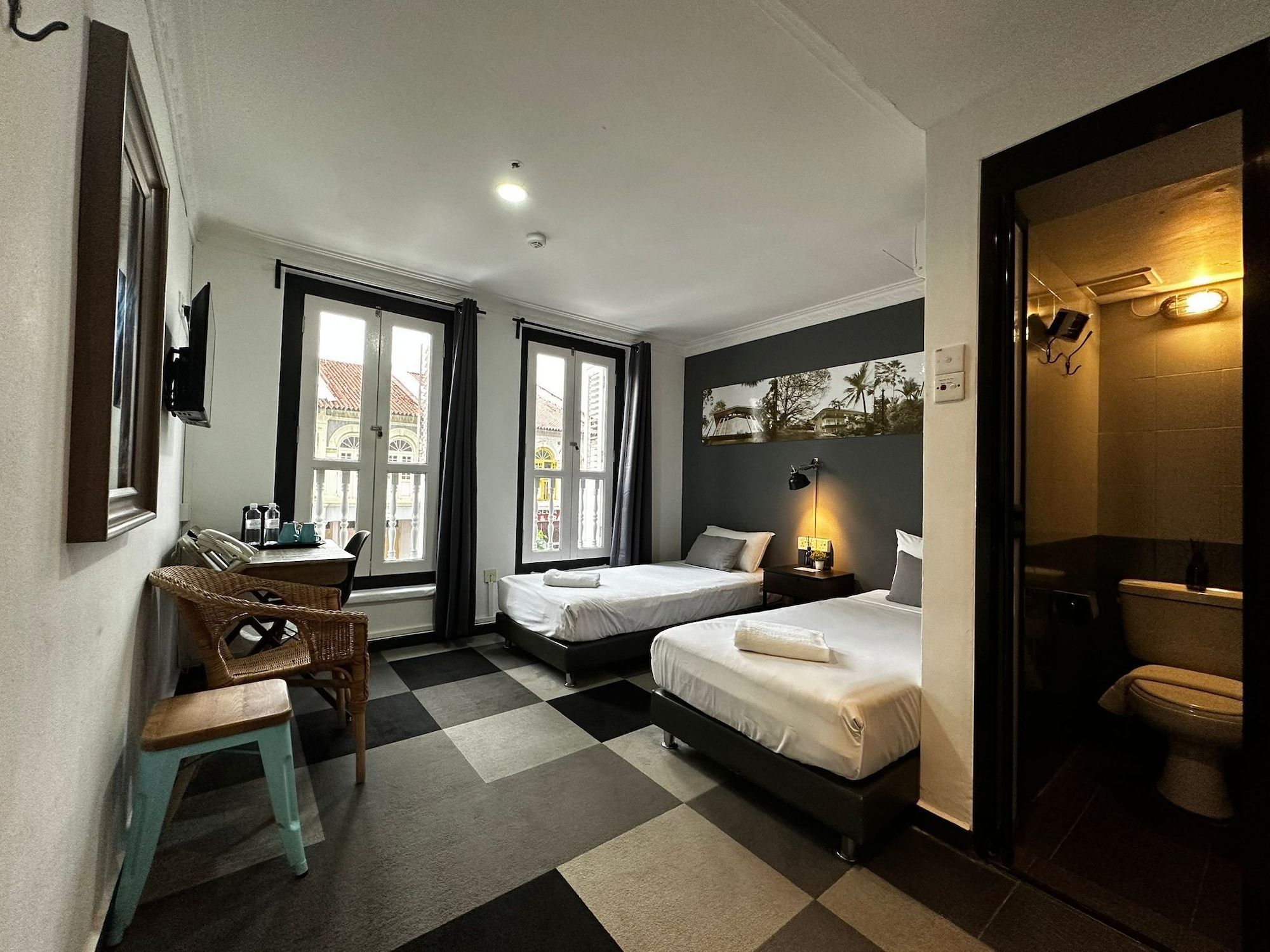 Check-Inn at Little India