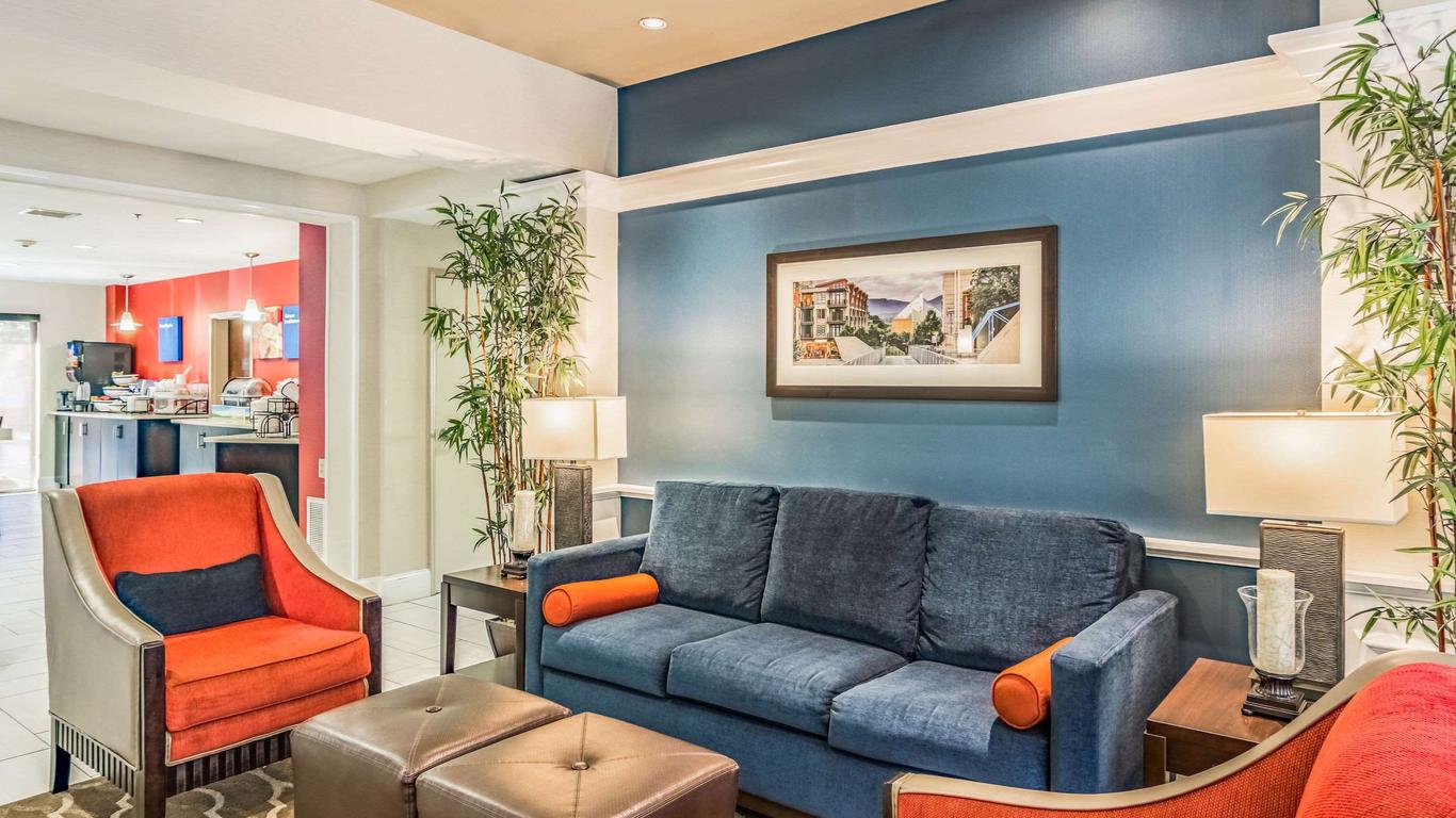 Comfort Inn & Suites Chattanooga West - Lookout Mountain