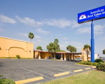 Americas Best Value Inn Laredo - Laredo - Edificio