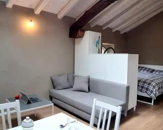 Domashome - Domaso - Wohnzimmer
