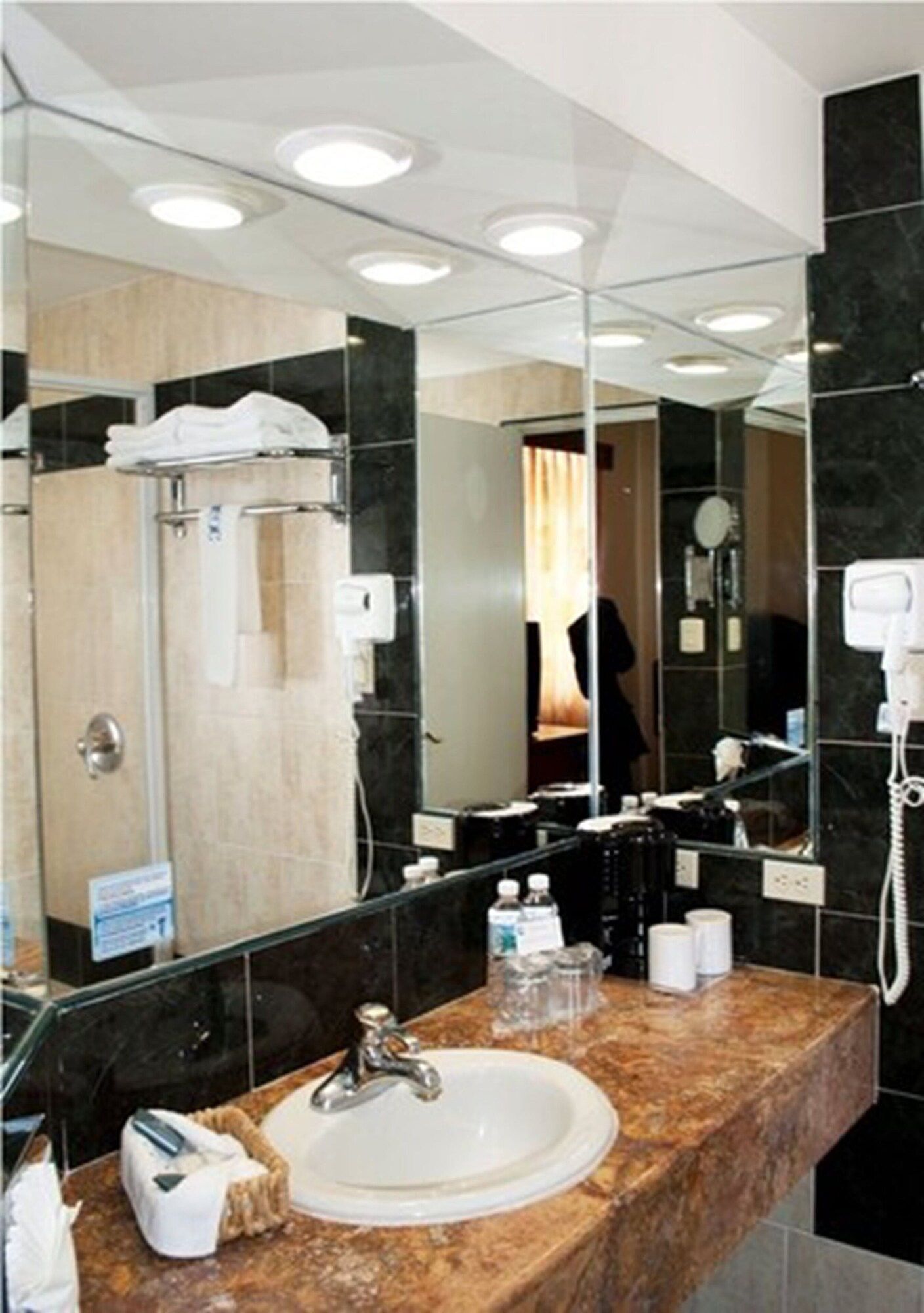 Hotel Marcella Clase Ejecutiva - Morelia - Banheiro