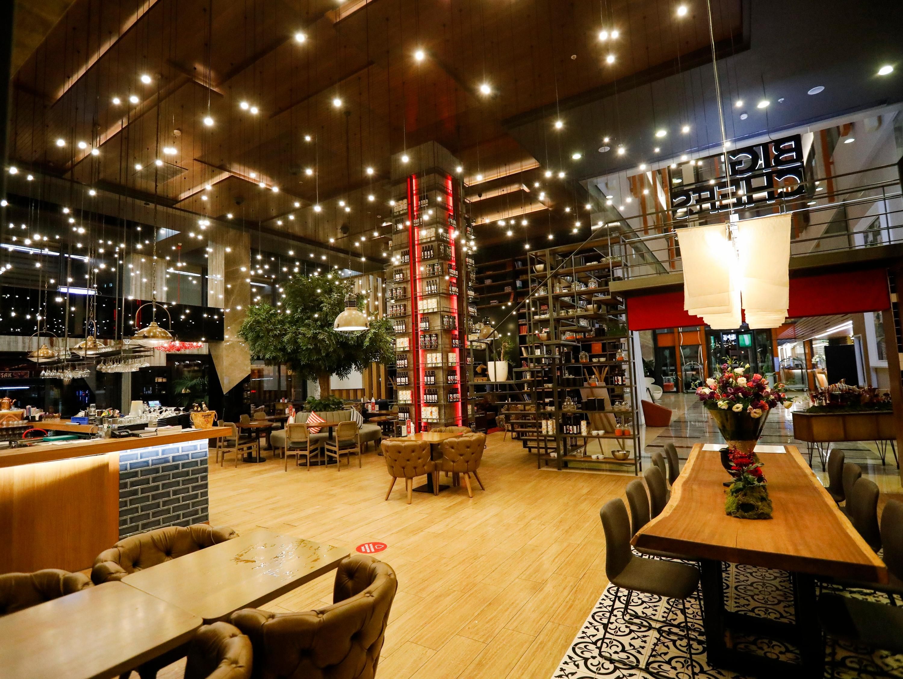 holiday inn kayseri duvenonu 58 kayseri hotel deals reviews kayak