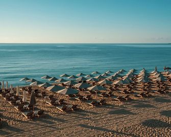 Golden Sands/Moko Beach By Grifid - Goldstrand - Strand
